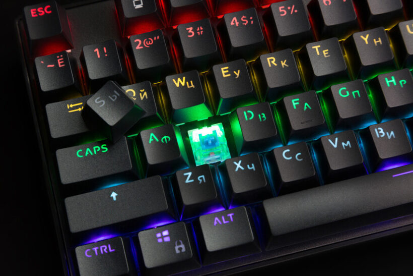 Jak vyčistit klávesnici PC