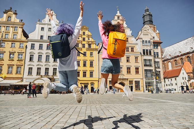 Gadgety pro cestování – užitečné cestovní doplňky